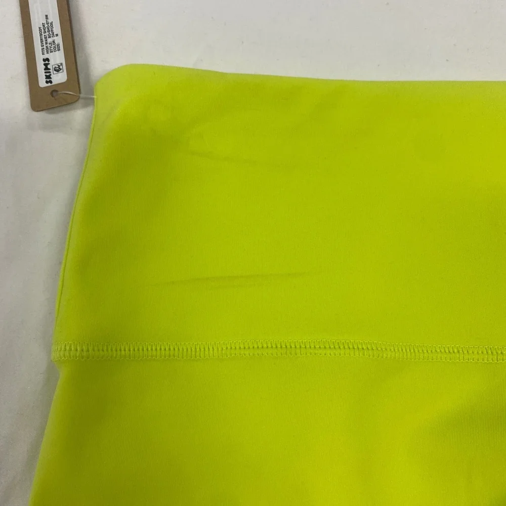 SKIMS Fits Everybody High Waist Shorts Size M Daffodil Neon Yellow Biker - Picture 7 of 8